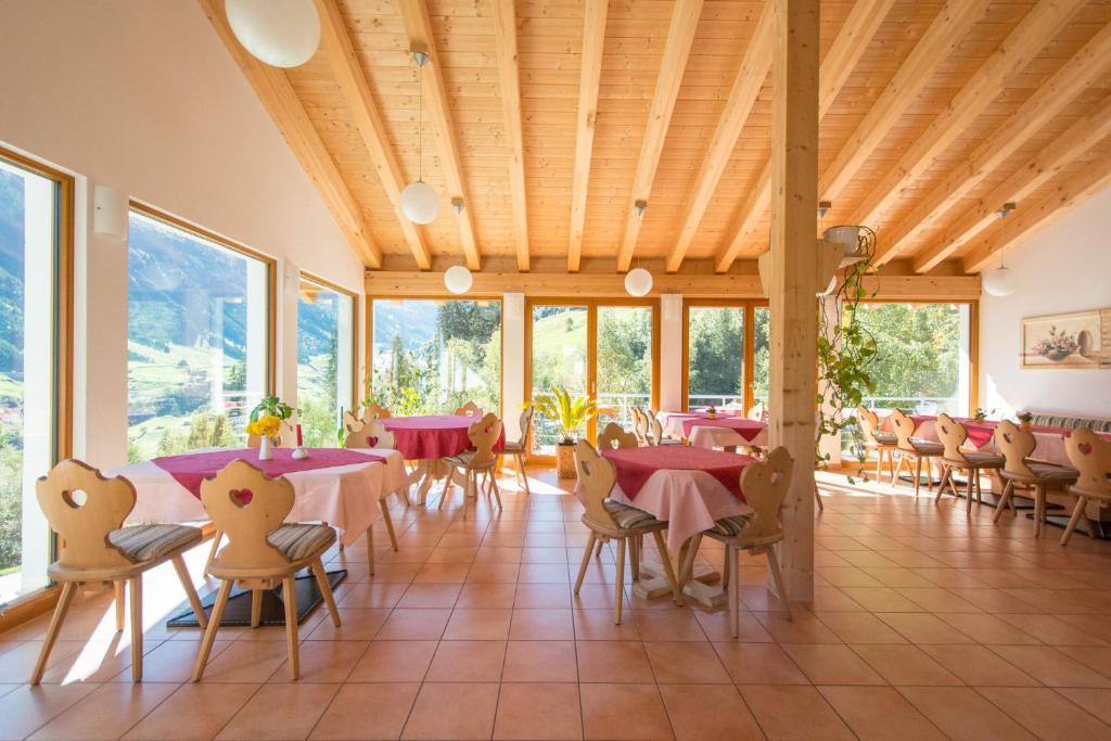 Curaglia Hotel Cuntera מראה חיצוני תמונה