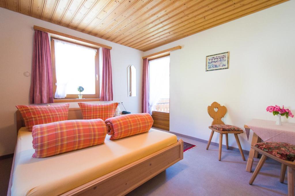 Curaglia Hotel Cuntera מראה חיצוני תמונה