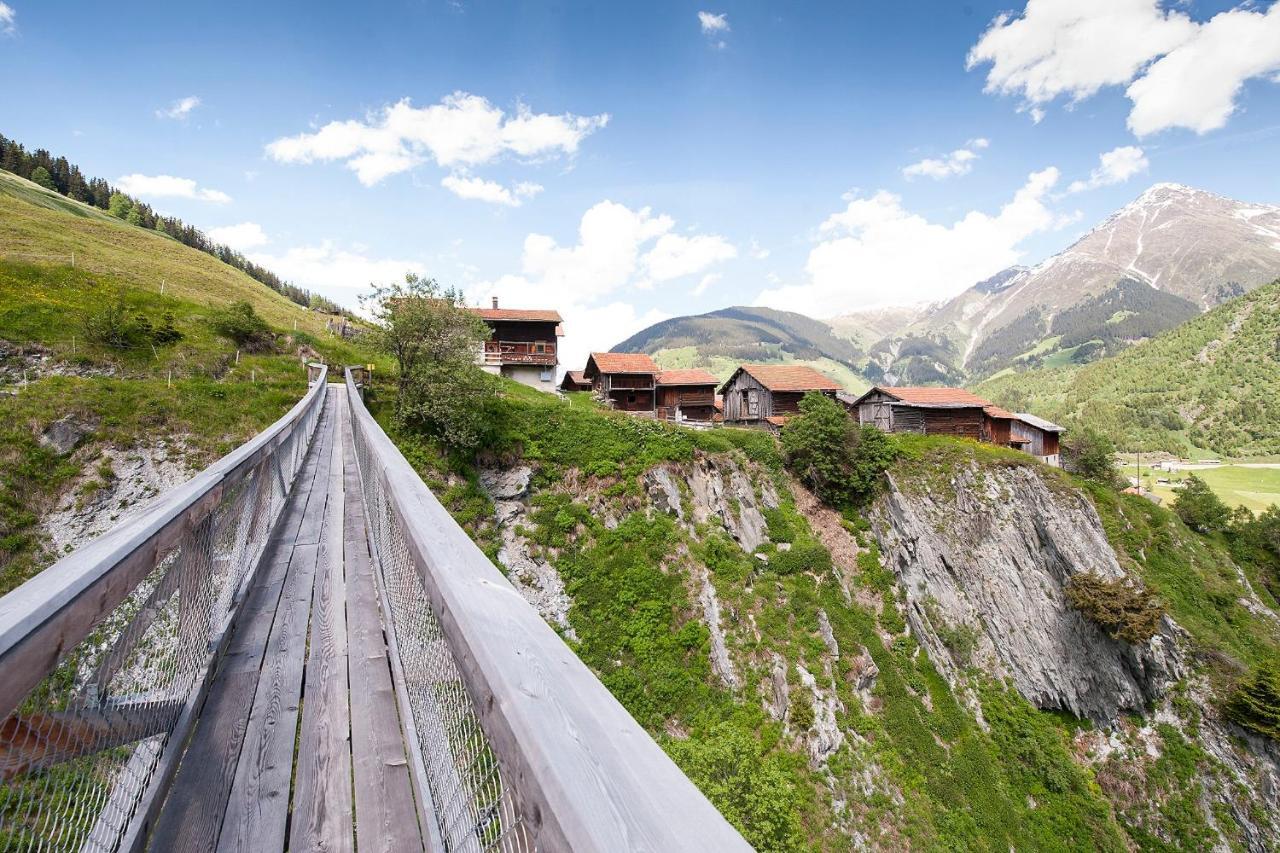 Curaglia Hotel Cuntera מראה חיצוני תמונה